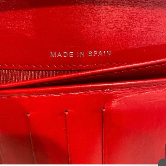 CHANEL timeless CC caviar leather wallet EUC - Picture 8 of 13